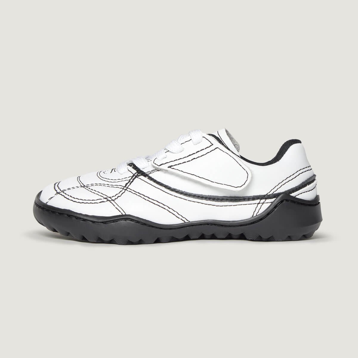 Zapato Feroz Amunt. Zapatilla de futbol barefoot