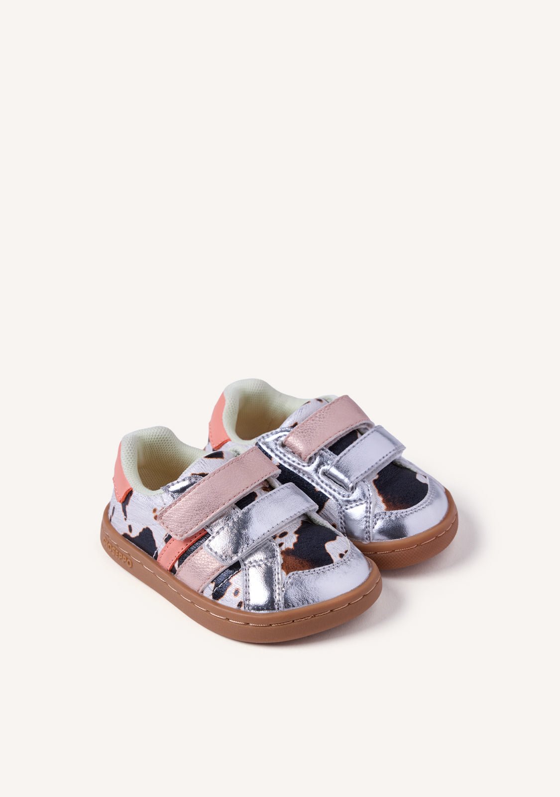 Gioseppo Zapatillas barefoot Tutubu Vaca vista 2