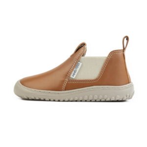 calzado-infantil-invierno-botas-veganas-ninos-ninas-resistentes-color-nut-nude-espadan-rocker-aw23_01.jpg Zapato Feroz Espadán Rocker AW23