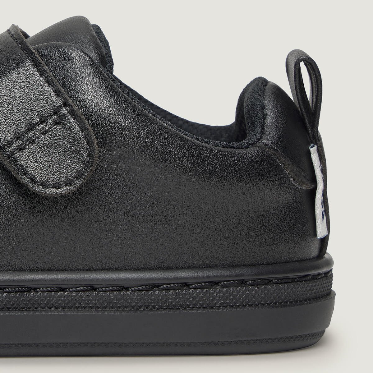 Zapato Feroz Turia Rocker Escolar
