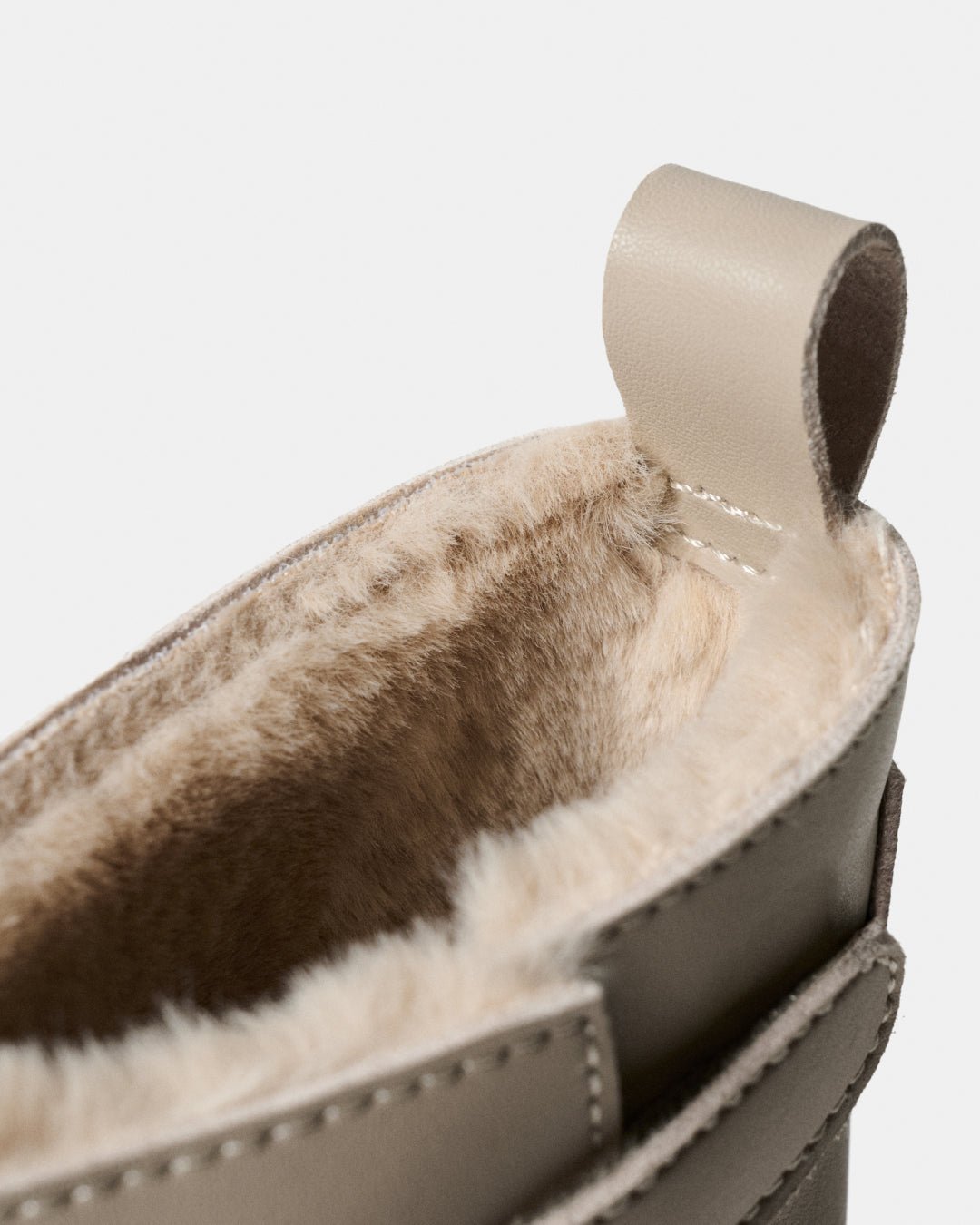 Muris Siberia Mini Warm Taupe vista 2